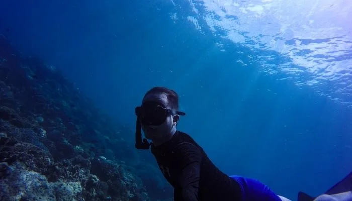 snorkelling