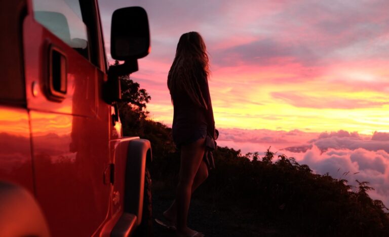 Planning To Rent a Jeep in Hawaii? Here are Some Tips to Help You