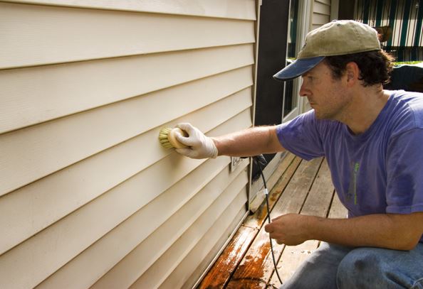 Regular-Outdoor-Maintenance