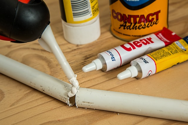 Adhesive-Technology